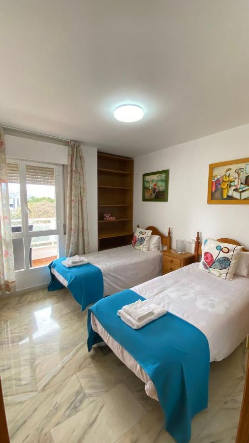 Ferienwohnung Playa Huelin Apartamento Málaga Exterior foto